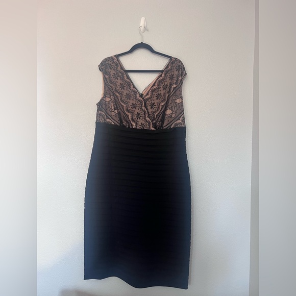 DB Signature Nude Black Lace Plus Size Bodycon Dress Size 18W - Picture 1 of 5